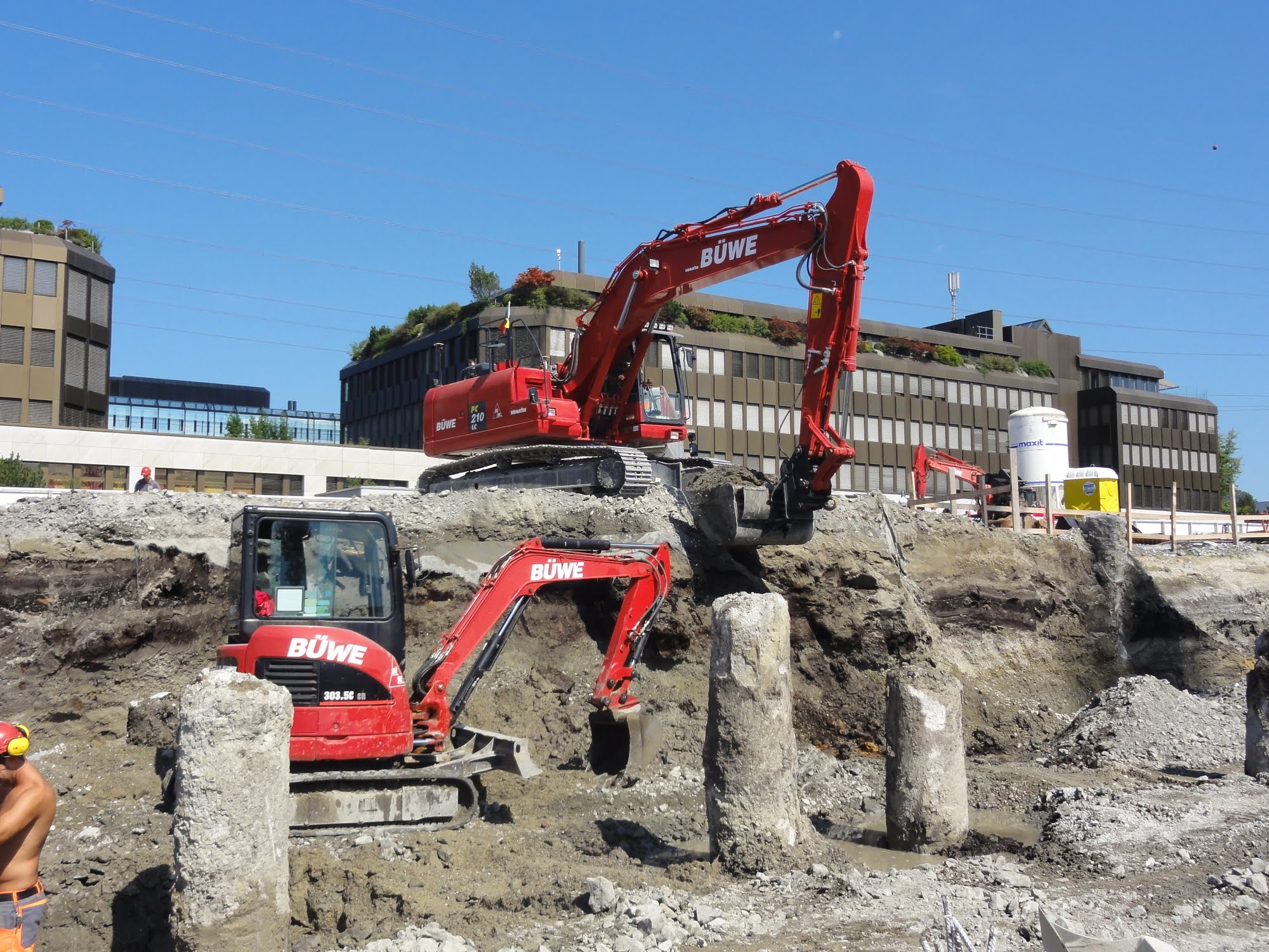 Gewerbebau Quadrolith