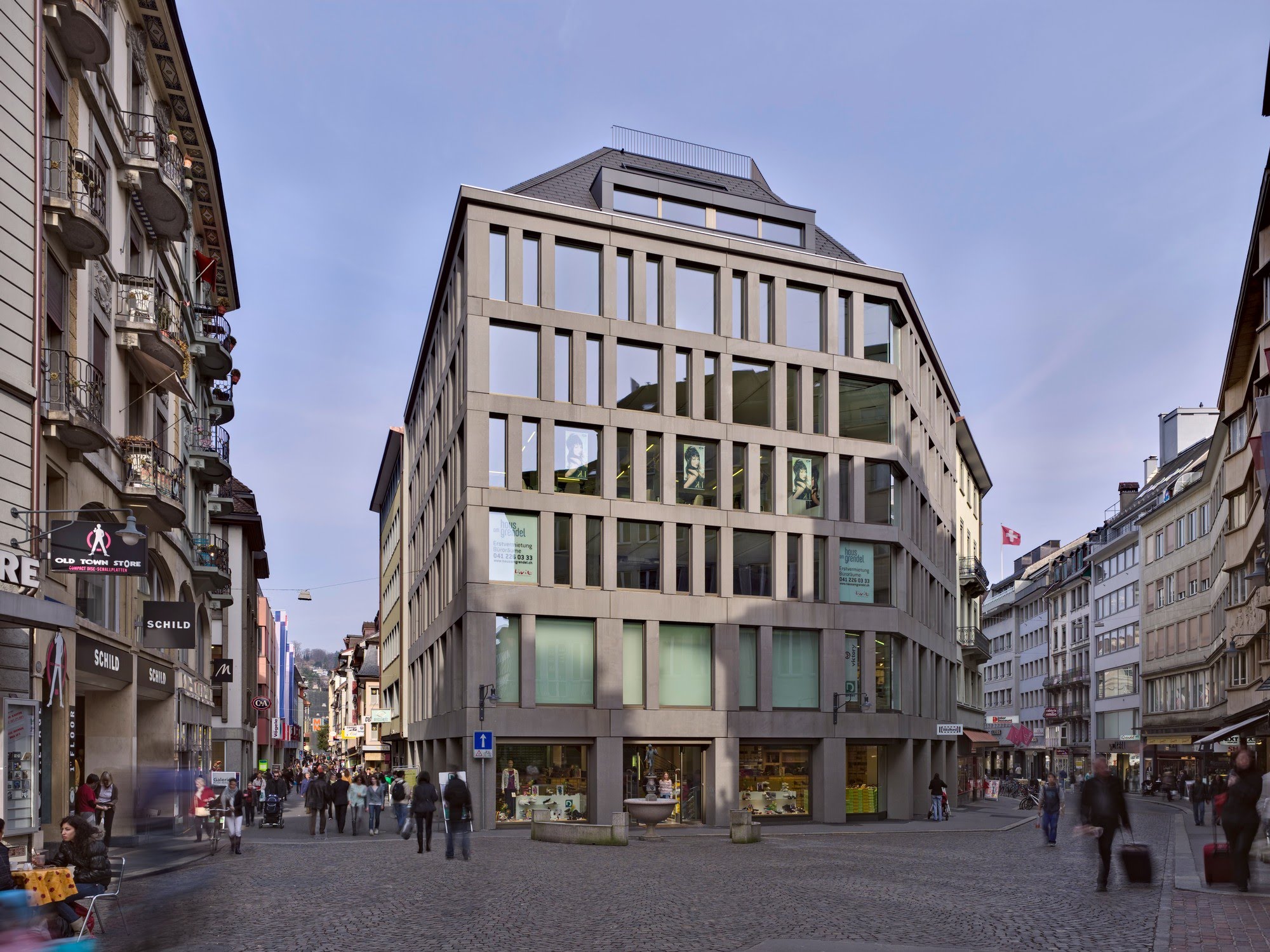 Gewerbe,Sanierung Gesamtsanierung, Umbau & Aufstockung Architektur,Wohnungsbau,Wohnhäuser,Einfamilienhäuser,Mehrfamilienhäuser