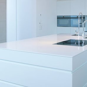 KAWA Design AG ihr Spezialist für Design Badmöbel :: Badezimmermöbel, Duschkabinen, Waschbecken, Sur