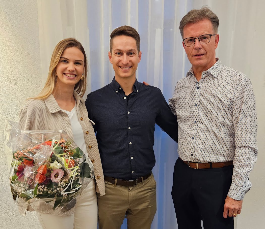 Gratulation zu 10 Jahre KAWA DESIGN AG und zum eidg. dipl. Schreinermeister