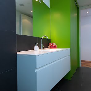 Badmöbel mit viel Stauraum - KAWA Design AG :: Küchen Raum Bäder, Sursee, Willisau, Luzern, Zofingen