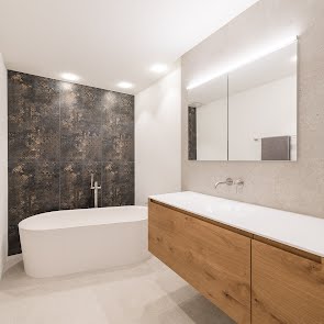 Freiraum und Leichtigkeit im Bad... - KAWA Design AG :: Küchen Raum Bäder, Sursee, Willisau, Luzern, Zofingen