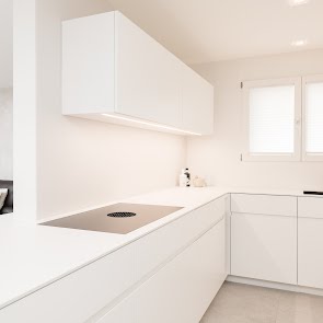 Kontraste im Detail... - KAWA Design AG :: Küchen Raum Bäder, Sursee, Willisau, Luzern, Zofingen