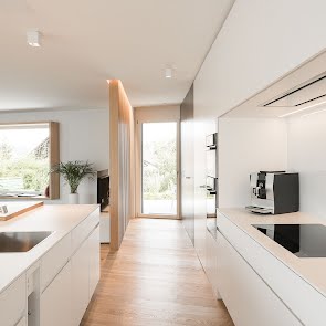 Küchen- und Innenausbau als Gesamtkonzept - KAWA Design AG :: Küchen Raum Bäder, Sursee, Willisau, Luzern, Zofingen
