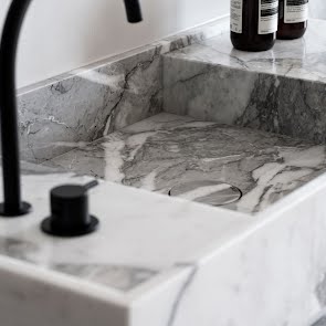 Marmor vollendet... - KAWA Design AG :: Küchen Raum Bäder, Sursee, Willisau, Luzern, Zofingen